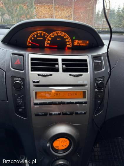 Toyota Yaris 2011