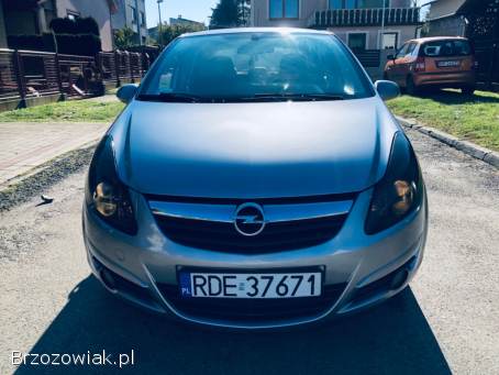 Opel Corsa 1.  2 / Automatic 2008