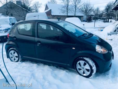 Toyota Aygo 1.  0VVT-i / 68KM 2007