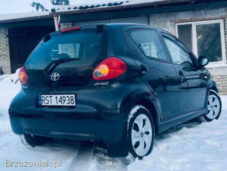 Toyota Aygo 1.  0VVT-i / 68KM 2007