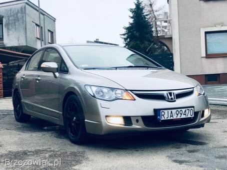 Honda Civic 1.  8 + LPG 2006