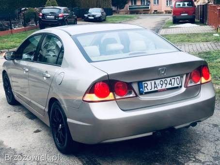 Honda Civic 1.  8 + LPG 2006