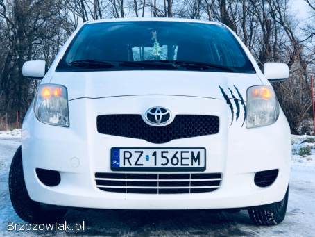 Toyota Yaris 1.  0VVT-i / 69KM 2007