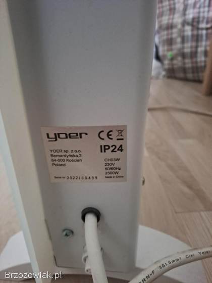 Dwa grzejniki na podczerwień