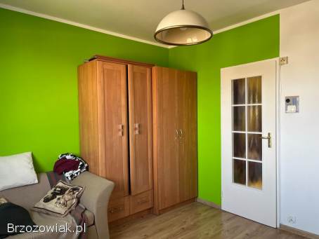 Sprzedam mieszkanie 3 pokoje Krosno w centrum ul Grodzka winda 68.  6 m2