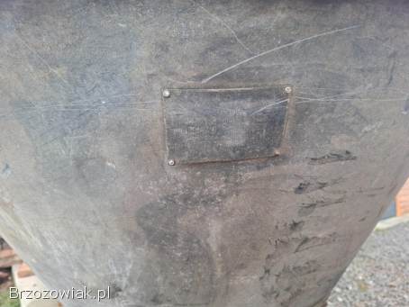 Sprzedam rozsiewacz do nawozu agromet brzeg lejek