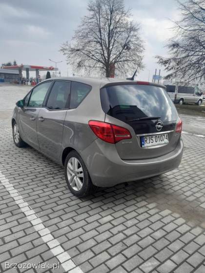 Opel Meriva 2011