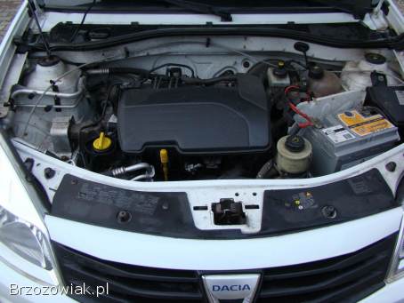 Dacia Sandero 1.  2 16V benz.   2009