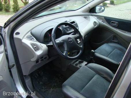 Nissan Almera Tino 1,  8 LPG 2002