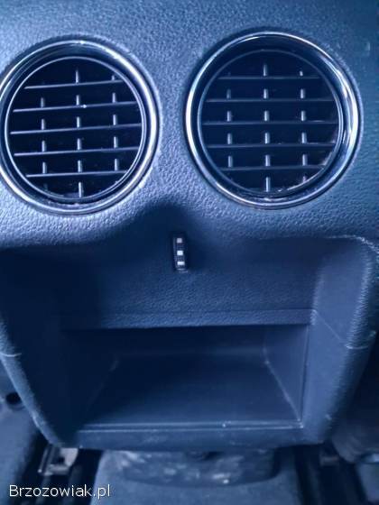 Peugeot 3008 1.  6 TDI 2010