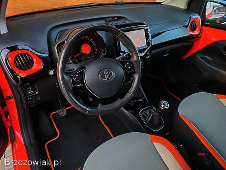 Toyota Aygo II x -  cite 1.  0 2014