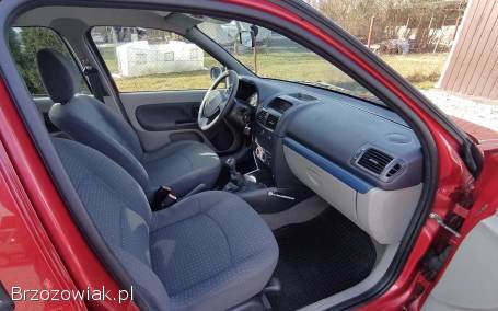 Renault Clio 1.  2 Klimatyzacja 2004