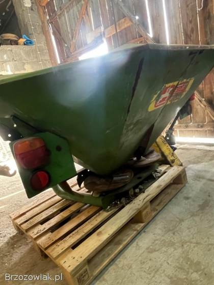 Rozsiewacz Amazone 600L