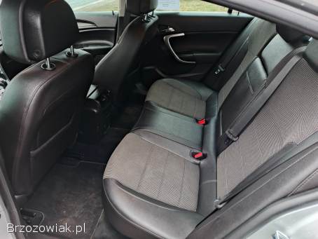 Opel Insignia Limousine  2011