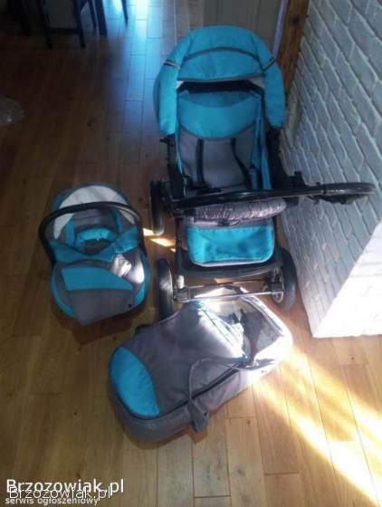 Wózek dziecięcy z akcesoriami