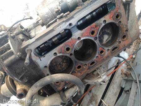 Blok silnika Perkins 3p ursus