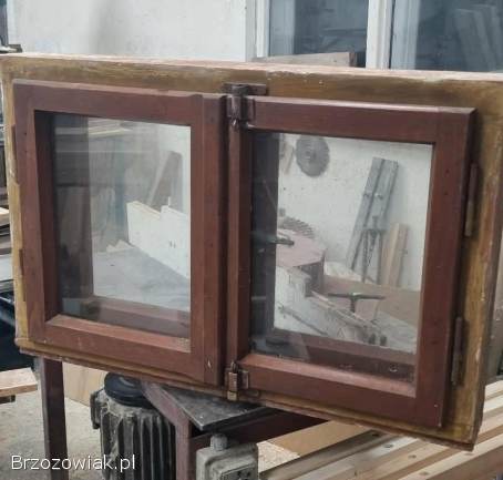 Okno piwniczne drewniane