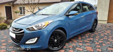 Hyundai i30 SKÓRY LED KAMERA 2013