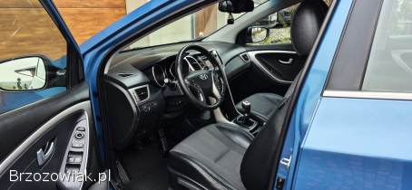 Hyundai i30 SKÓRY LED KAMERA 2013