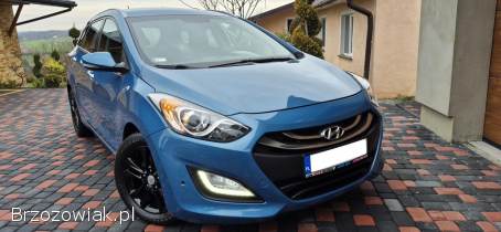 Hyundai i30 SKÓRY LED KAMERA 2013