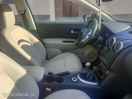 Nissan Qashqai Lift 2.  0 bez 4x4 2011