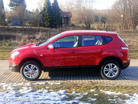 Nissan Qashqai Lift 2.  0 bez 4x4 2011
