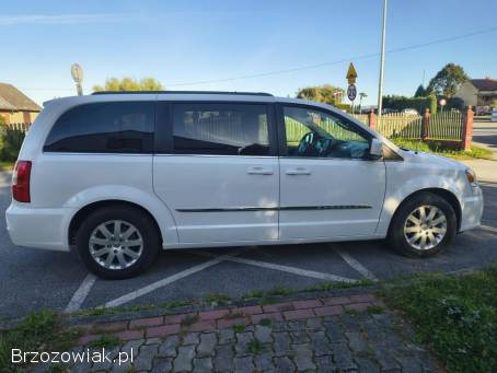 Chrysler Town & Country 3.  6 Touring 2016