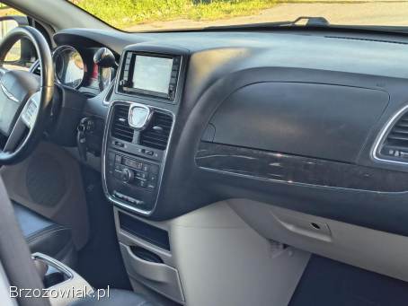 Chrysler Town & Country 3.  6 Touring 2016