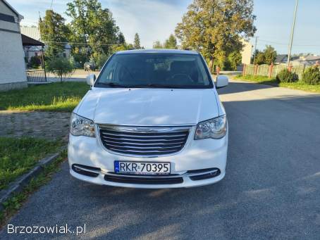 Chrysler Town & Country 3.  6 Touring 2016