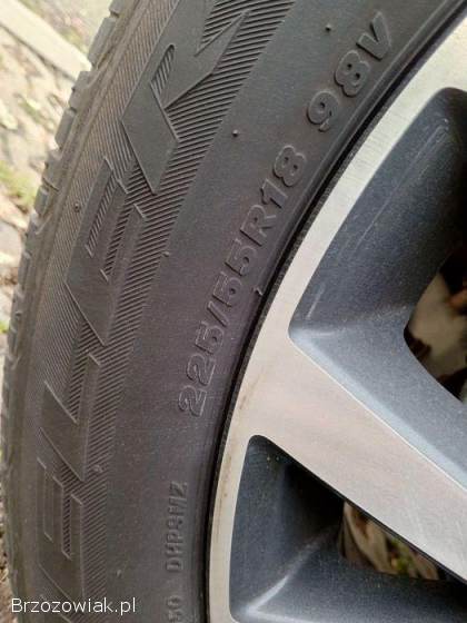 4 szt.  225 55 R 18 letnie Bridgestone