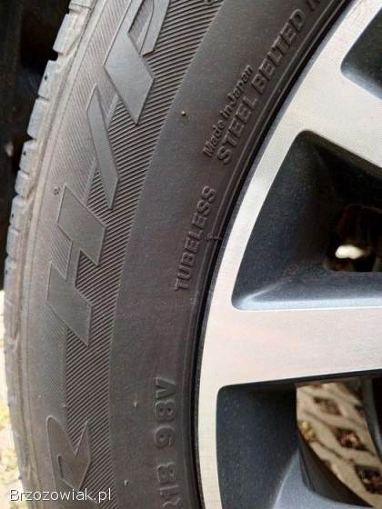 4 szt.  225 55 R 18 letnie Bridgestone