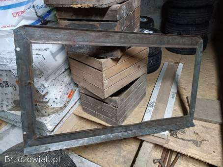 Ramka tylnej szyby do kabiny czeskiej URSUS C-360