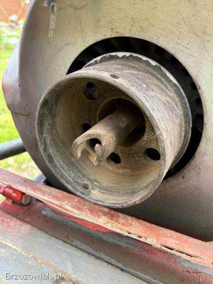 Sprzedam traktor Sam