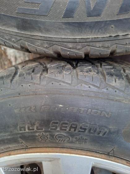 Sprzedam komplet kół felgi 4x100 opony letnie 185/65 R15 całoroczne koła kołpki