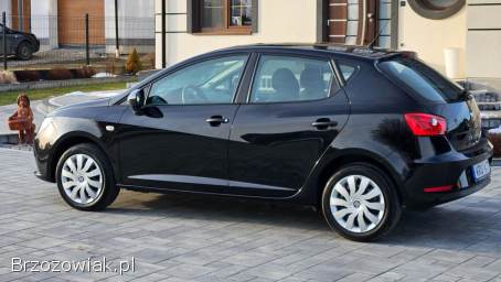 Seat Ibiza 1.  4 Benzyna  2013