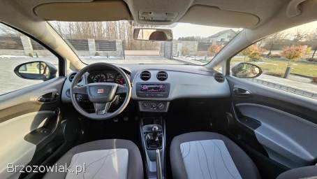 Seat Ibiza 1.  4 Benzyna  2013