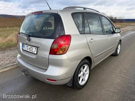 Toyota Corolla Verso 2.  0 D 90km 2002