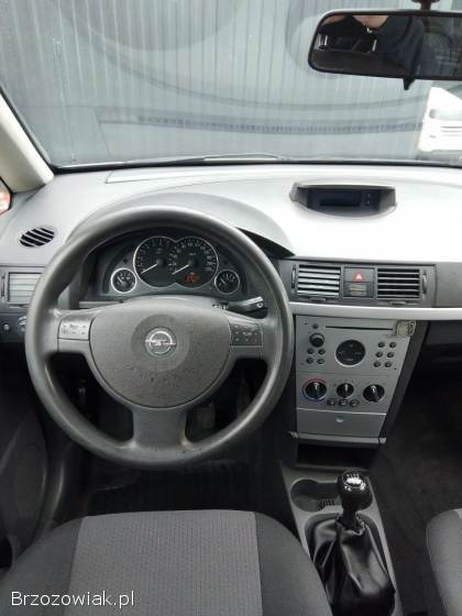 Opel Meriva Meriva 1.  6 benzy 2003