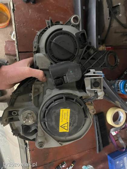 Lampa ksenon Mercedes Clk w208