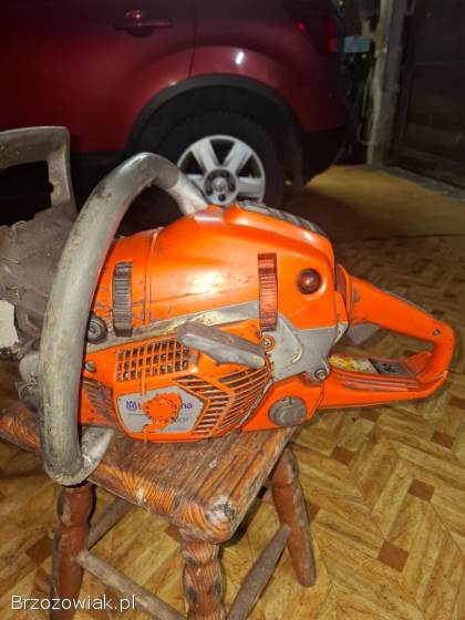 Pilarka Husqvarna 560