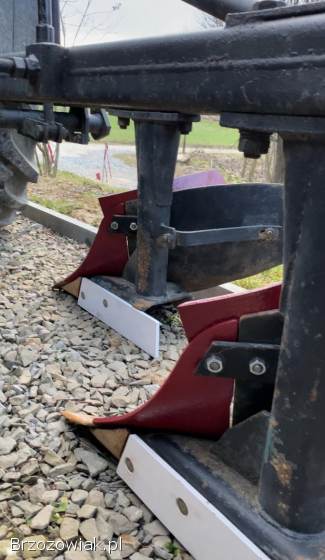 Sprzedam pług dwuskibowy