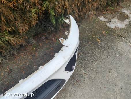 Sprzedam uszkodzony zderzak Kia Picanto II