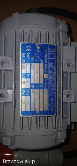 Silnik elektryczny 0,  55kw 2700 obr