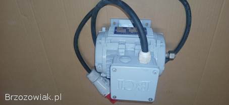 Silnik elektryczny 0,  55kw 2700 obr