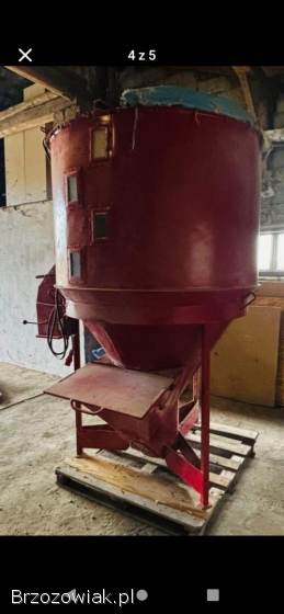 Mieszalnik pasz trocin