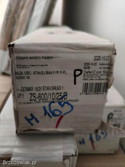 Ościeżnica stała biała