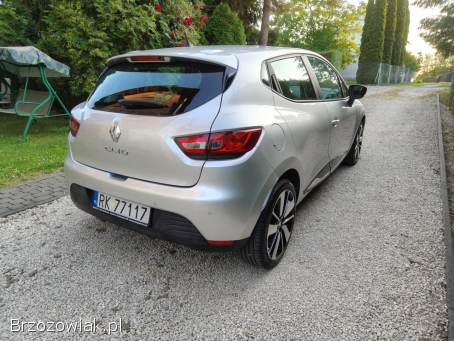 Renault Clio 1.  5 dci 90 km 2014
