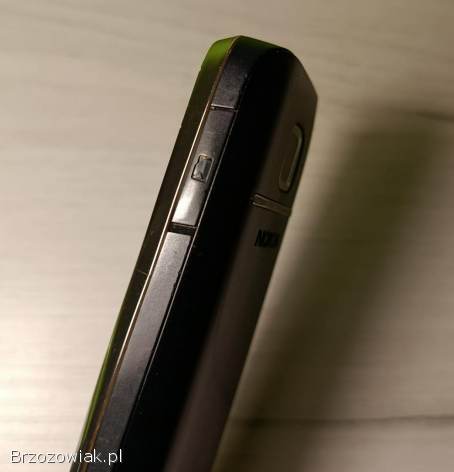 Telefon komórkowy Nokia 2700 Classic.