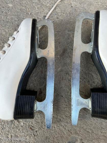 SPRZEDAM ŁYŻWY DAMSKIE 38