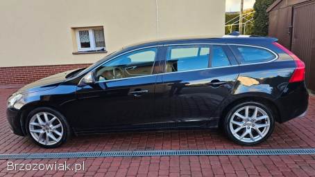 Volvo V60 2.  0D 136KM 5 cyl 2014